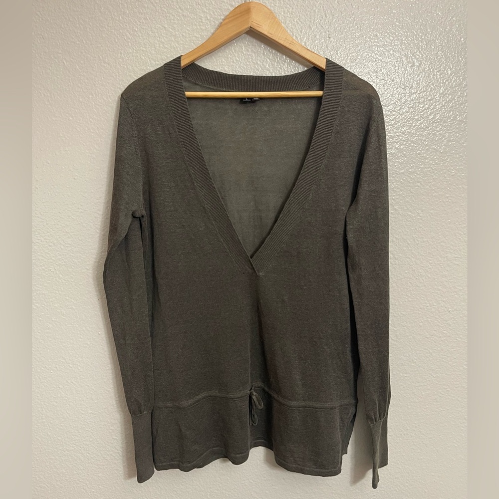 Theory Linen/Silk Blend Vneck Long-Sleeve Tunic